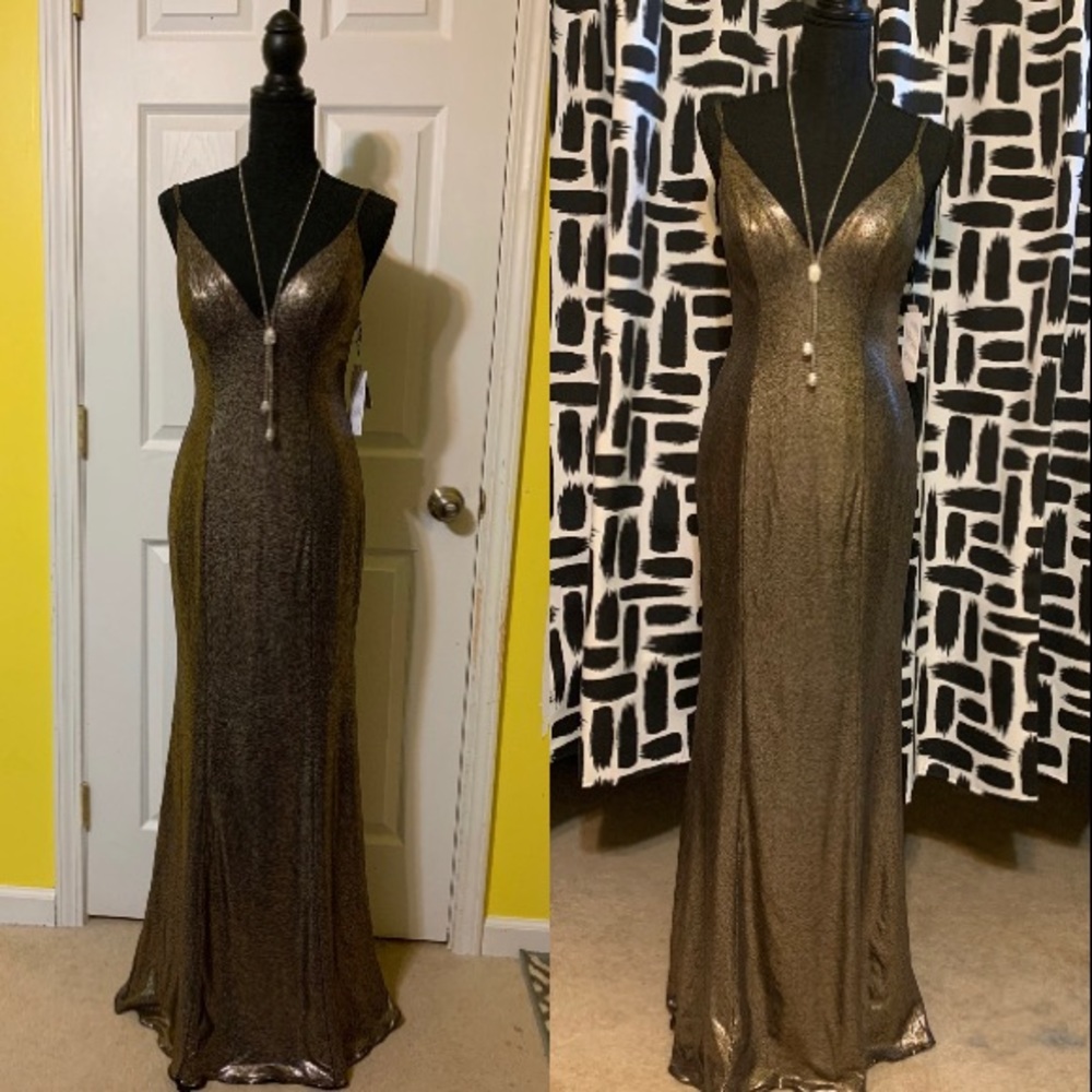 ❤️👠🔥AM Foiled Knit Gown